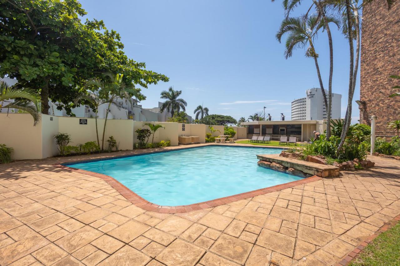 24 Sea Lodge - Sea Viewing Apartment เดอร์บัน ภายนอก รูปภาพ